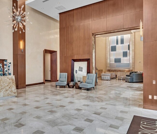 Building Photo - 31 SE 5th St