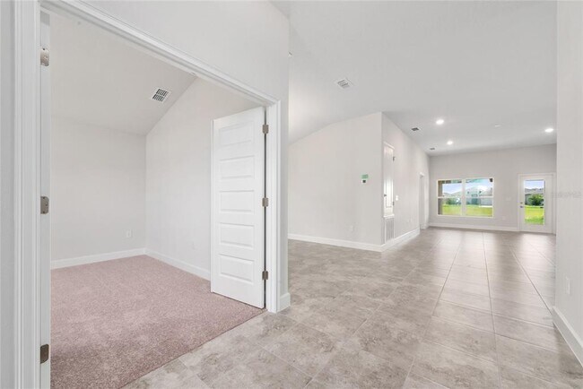 Building Photo - 2111 Cartgate Ln
