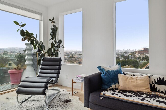 Building Photo - OPEN HOUSE: Wednesday (6/24) 4:00pm-4:30pm. Stunning 3-Level Single Family Home with Modern Touch...