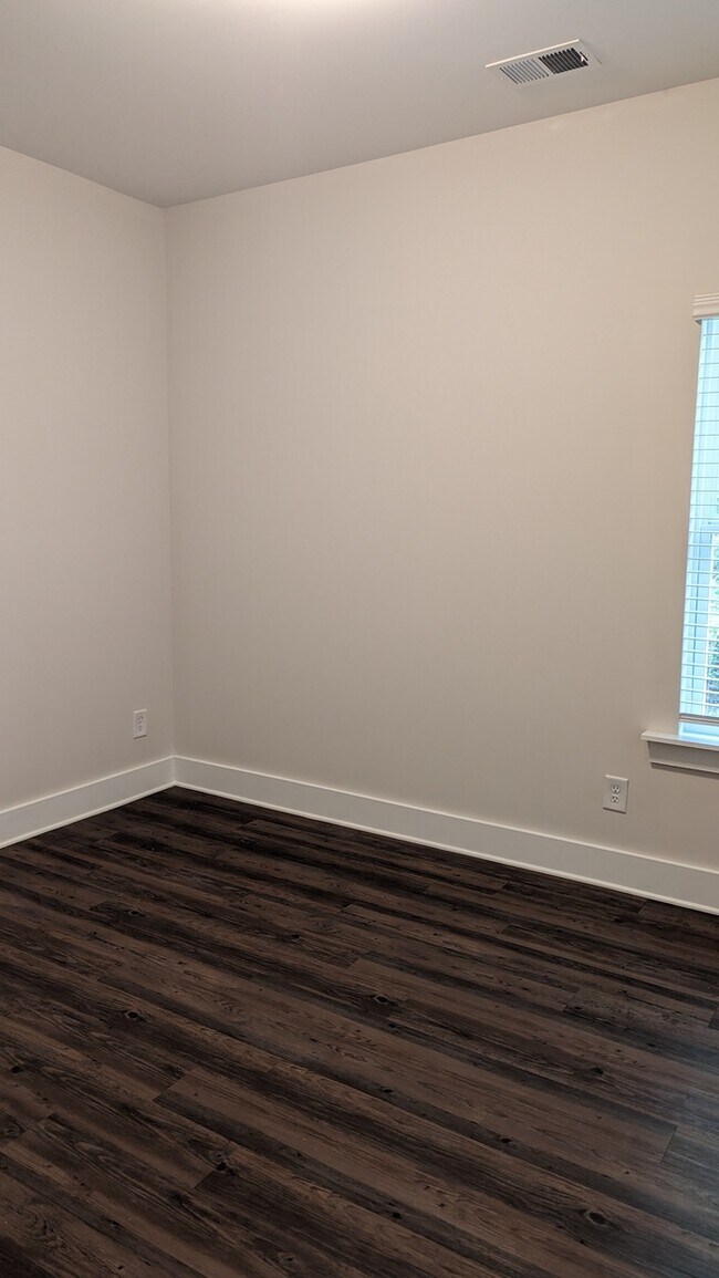 Building Photo - 4056 Ashley Drive