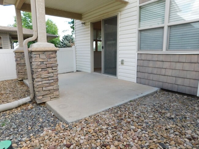 Building Photo - AWESOME 3 bed 2.5 bath in North GJ