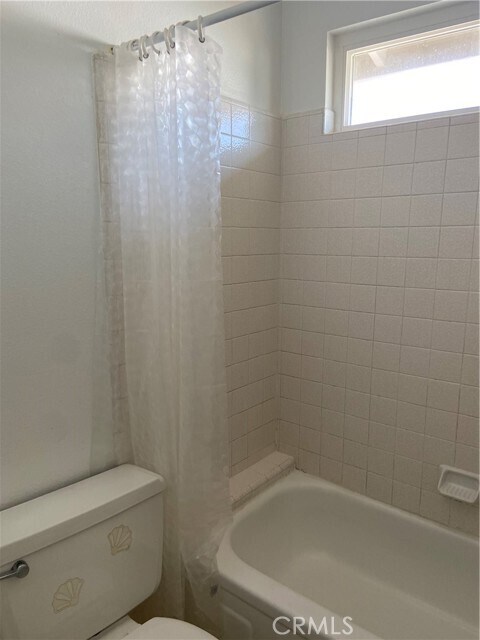 Building Photo - 3160 E Palm Dr