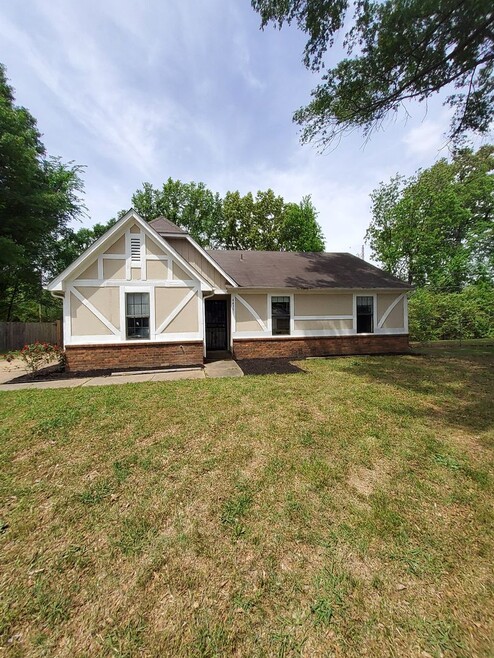 Building Photo - 4439 Stoney Creek Cove