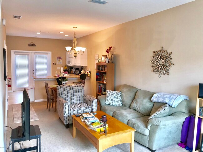 Building Photo - 480 Cabernet Pl
