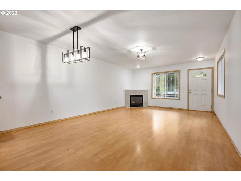 Building Photo - 3552 SE 66th Ave