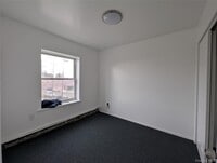 Building Photo - 5-28 B 32nd St