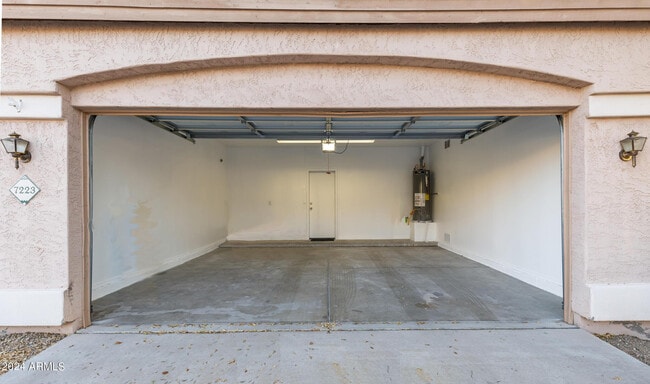 Building Photo - 7223 E Kramer St