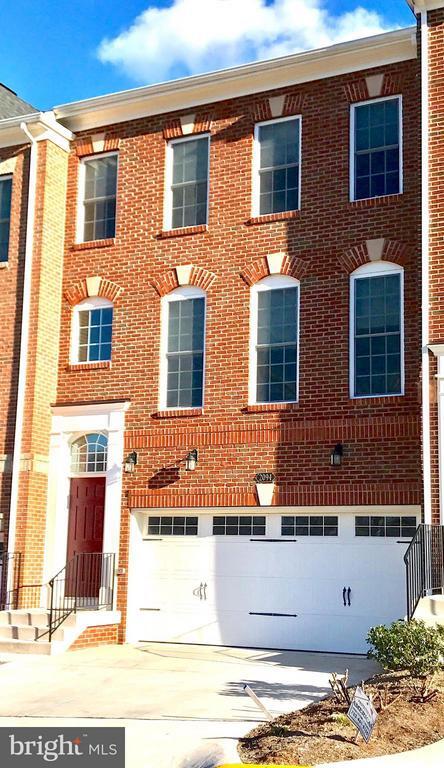 Building Photo - 2094 Hutchison Grove Ct
