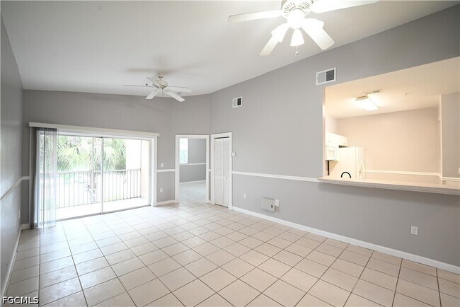 Building Photo - 15433 Bellamar Cir