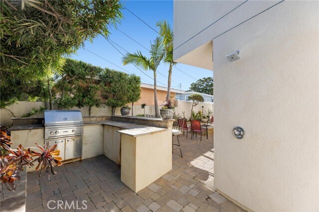 Building Photo - 1300 S Helberta Ave