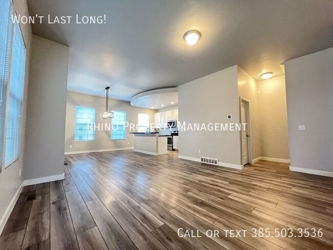 Building Photo - 5326 W S Jordan Pkwy