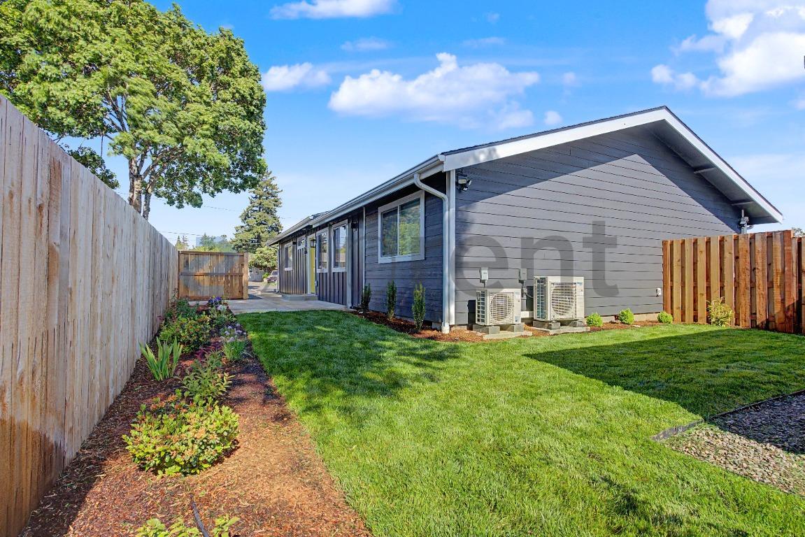 Building Photo - Unit 4327