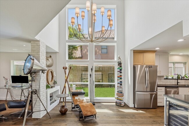 Building Photo - 7703 Bobbitt Ln