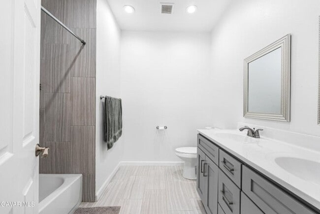 Building Photo - 4Bdrm+Bonus Can Be a 5th Bdrm, 2.5 Bath Home Available Now...$2500 Monthly Rent