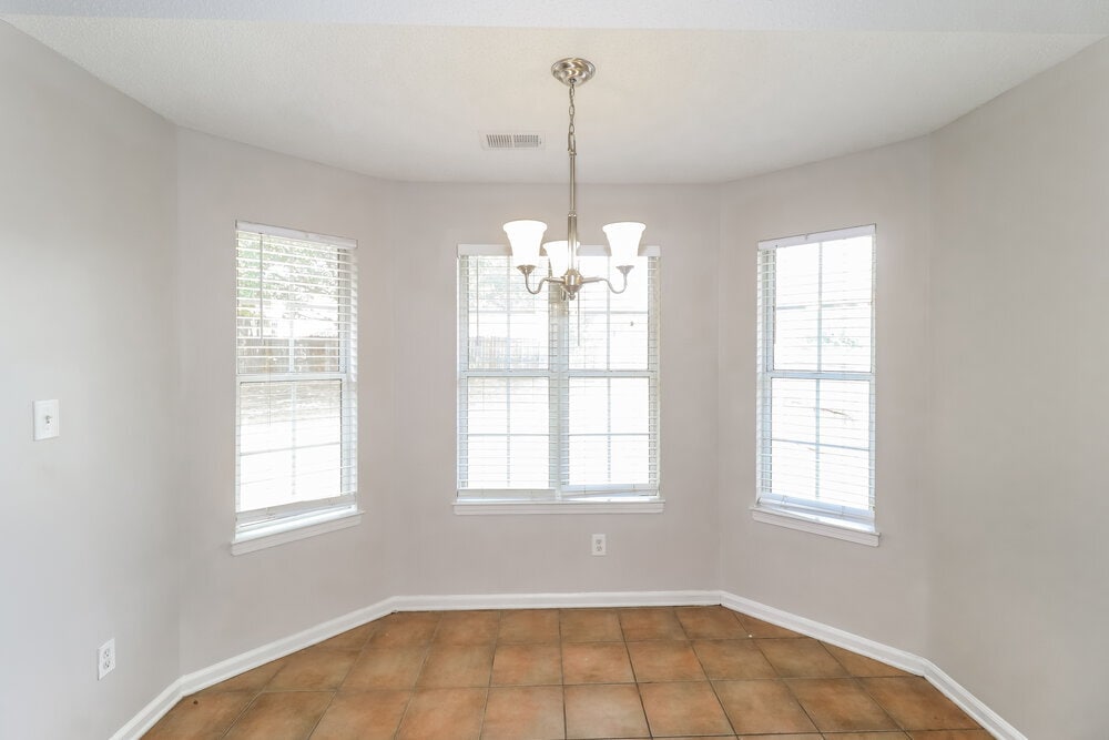 Building Photo - 2848 Pinnacle Dr
