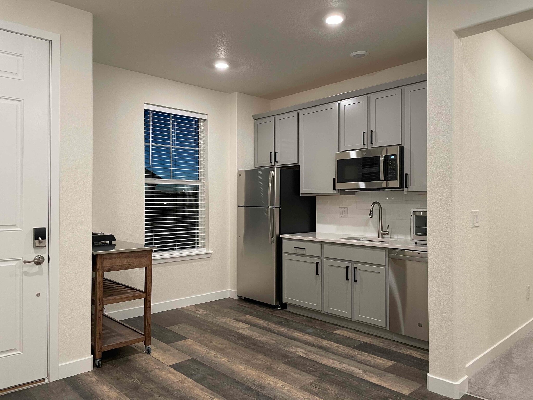 Building Photo - 8781 S Wenatchee Ct