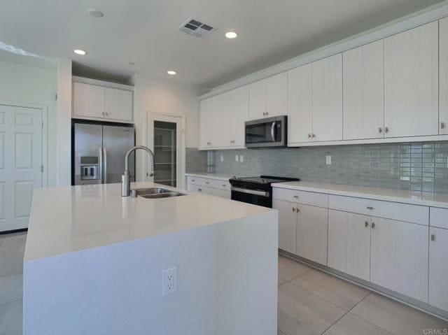 Building Photo - 2730 Pepino St
