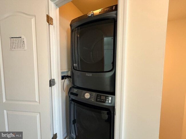 Building Photo - 3517 Sea Grass Ln