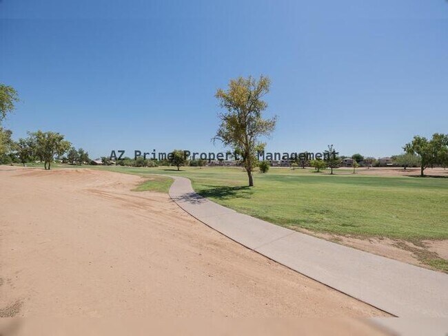 Building Photo - 1255 S Western Skies Dr
