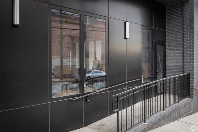 Building Photo - 475 Communipaw Ave