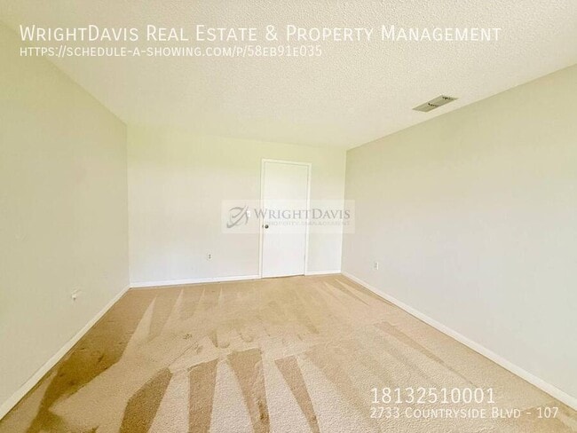 Building Photo - 2733 Countryside Blvd