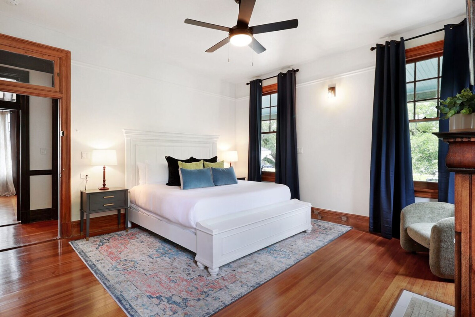 Building Photo - 4327 Canal St