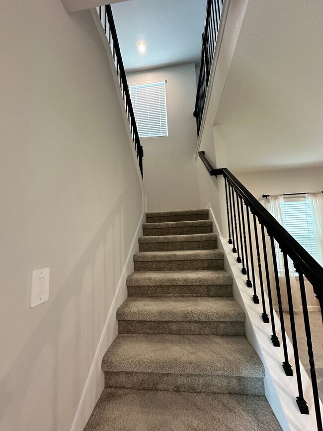 Building Photo - Beautiful Apopka Home For Rent!