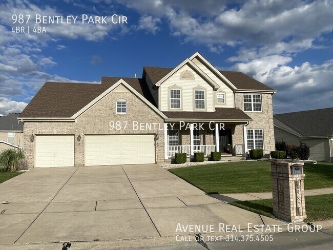 Primary Photo - 987 Bentley Park Cir