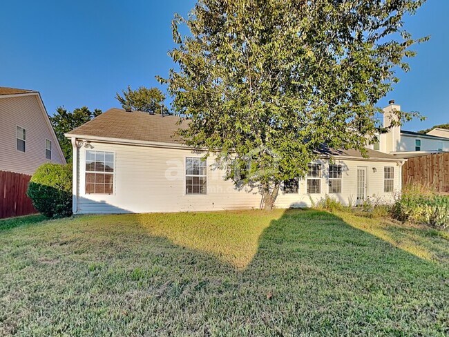 Building Photo - 536 Sydney Walk Ln