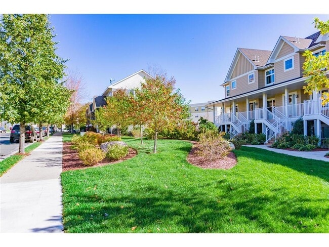 Building Photo - 2976 Clover Ridge Dr