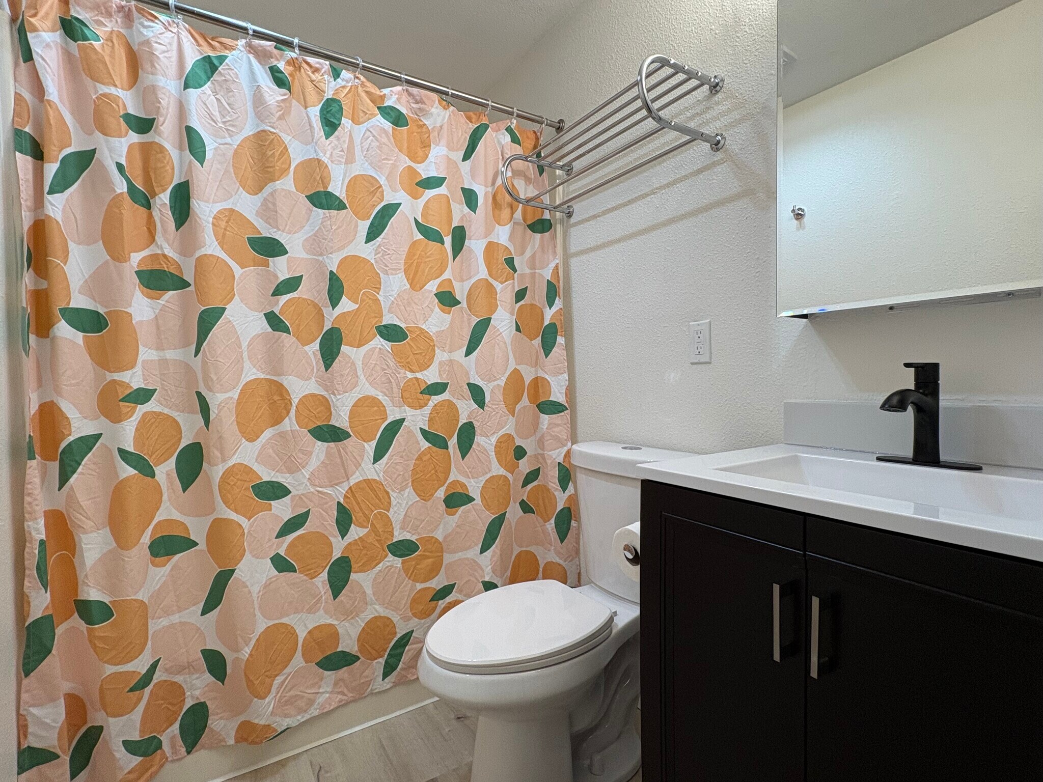 Bath - 22819 15th Ave SE