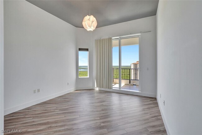 Building Photo - 1060 Borghese Ln