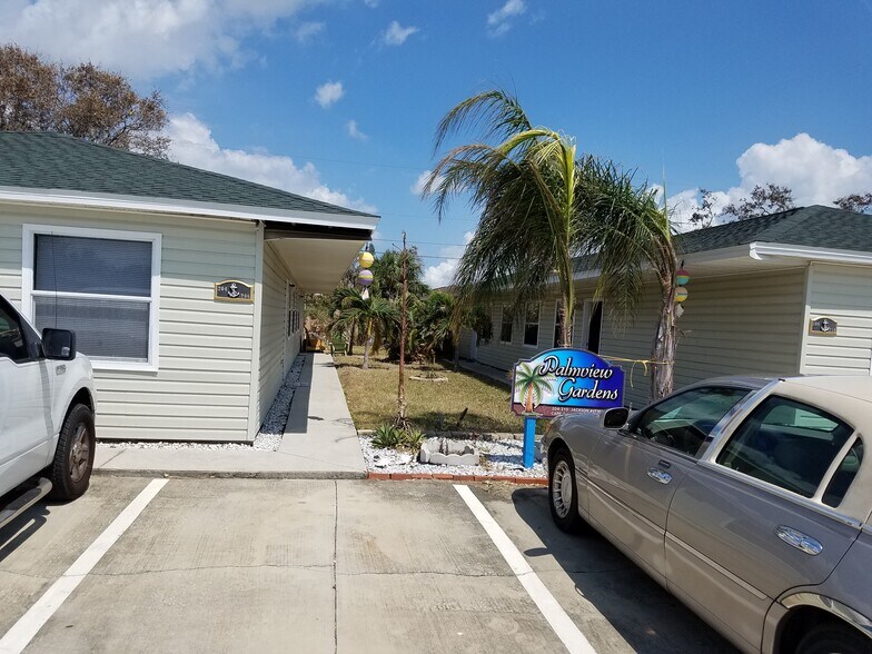 Building Photo - 206 Jackson Ave