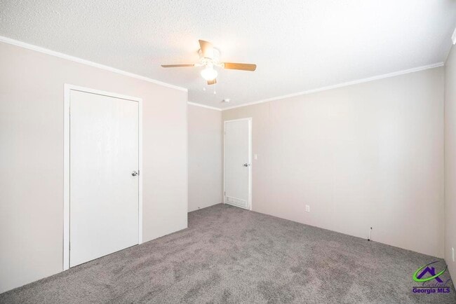 Building Photo - 158 Emerald Blvd