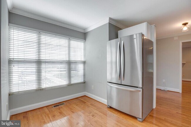 Building Photo - 5610 Gosling Ct