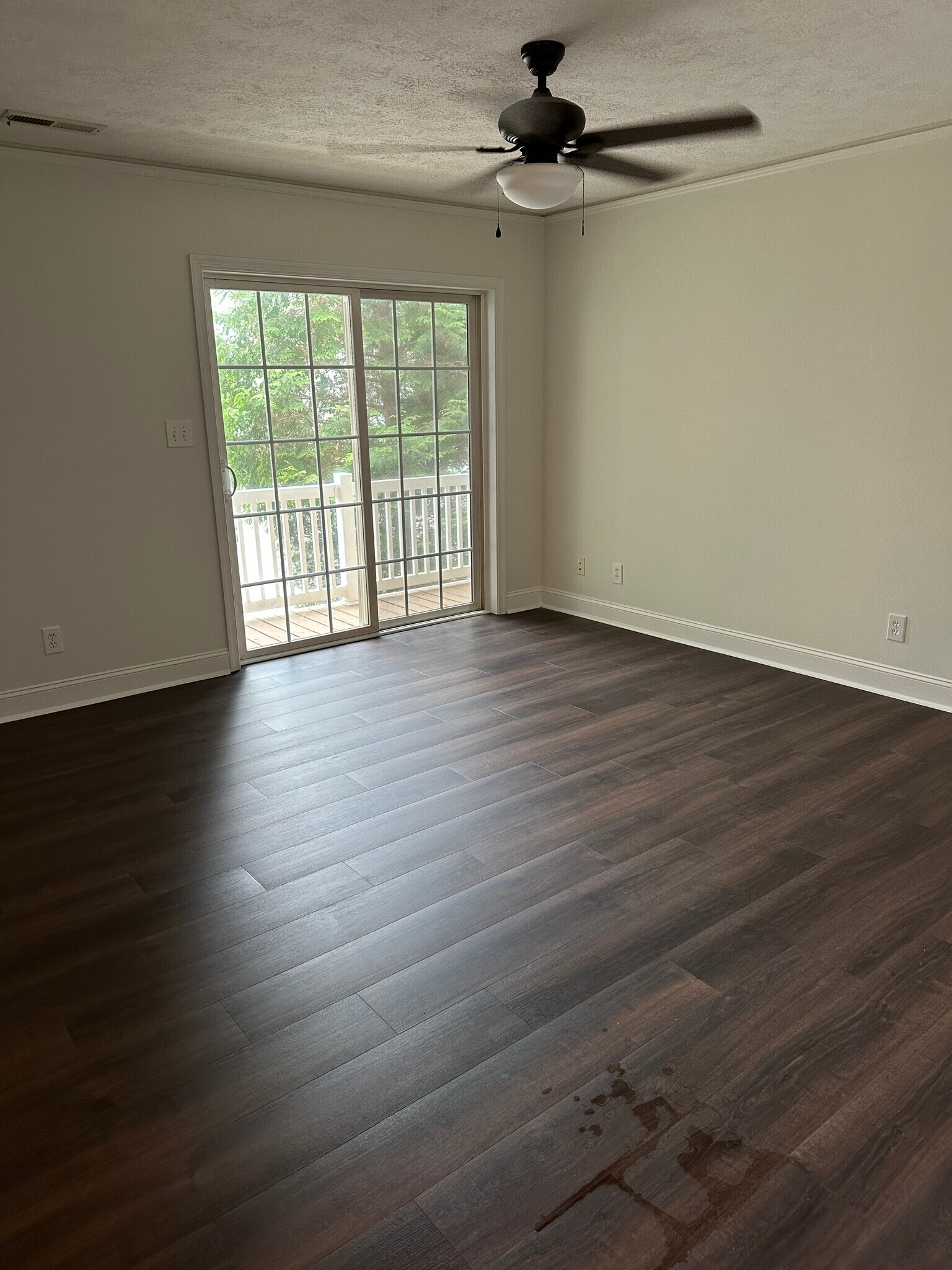 Building Photo - 623 Wyndhurst Dr