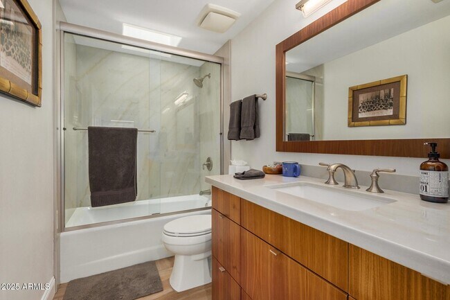 Building Photo - 4616 N 65th St