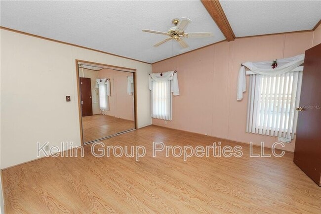 Building Photo - 1706 Fox Hill Dr