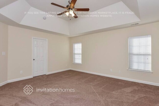Building Photo - 577 Rolling Meadows Dr