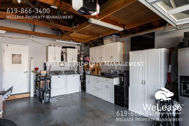 Building Photo - 10657 Trigal Way