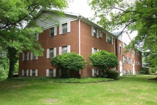 Primary Photo - Monticello Apartments