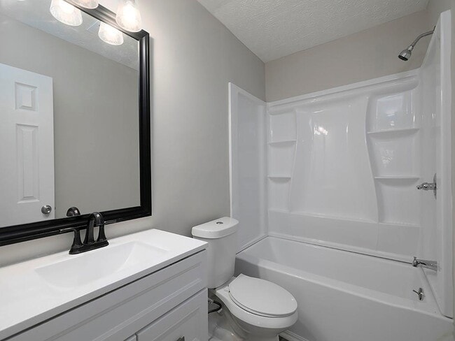 Building Photo - 3874 Mulkey Cir SW