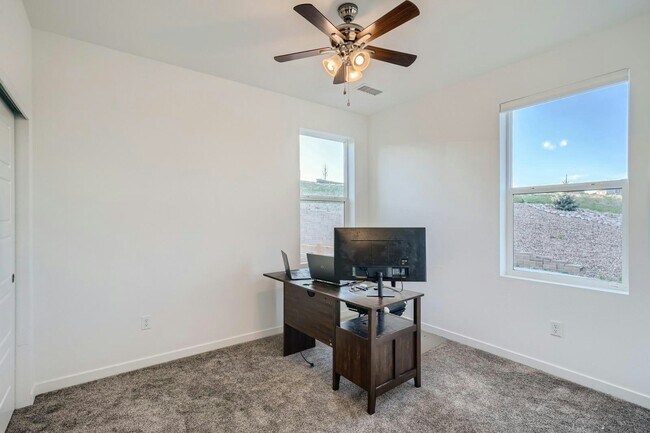 Building Photo - 11059 Shining Star Cir