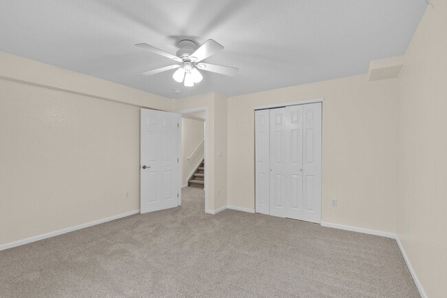 Building Photo - Beautiful home with 5 bedrooms, 3 1/2 bathrooms, 3-car garage available now!