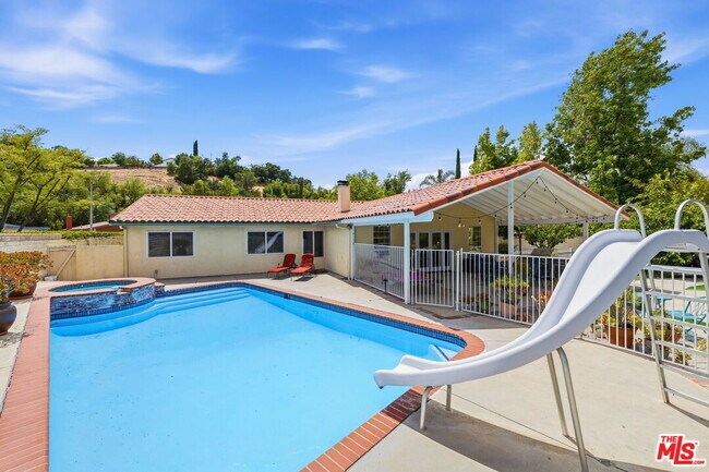 Building Photo - 29107 Hillrise Dr