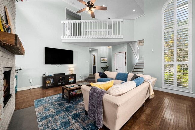 Building Photo - 11414 Del Monte Dr