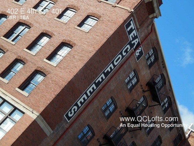 Building Photo - Halligan Coffee Company Lofts- 1 BR Riverview