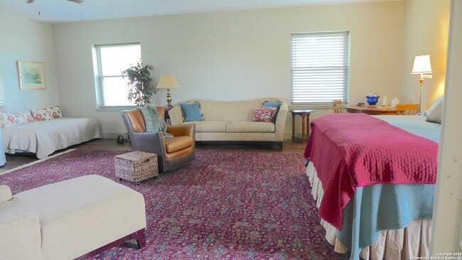 Building Photo - 234 Mill Dam Rd