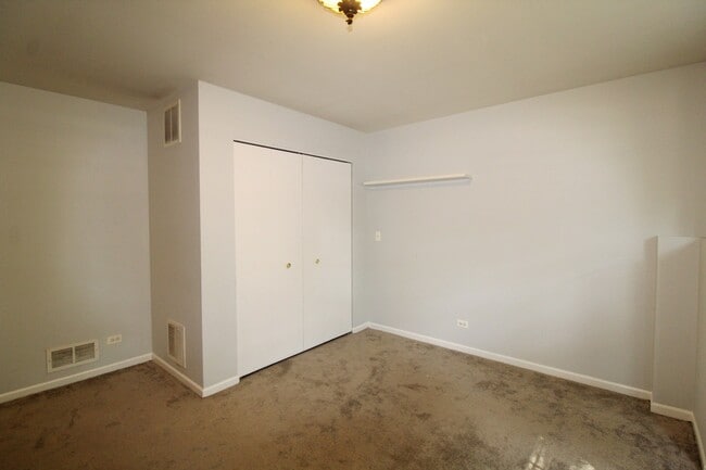 Building Photo - 78 Thomas Ct