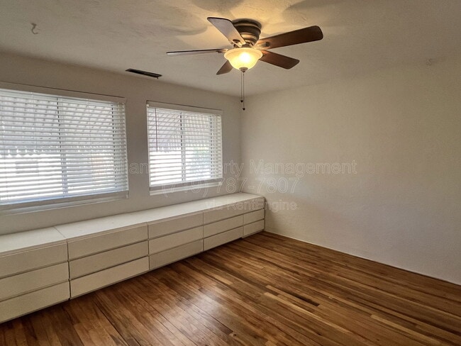 Building Photo - 322 Farragut Ave